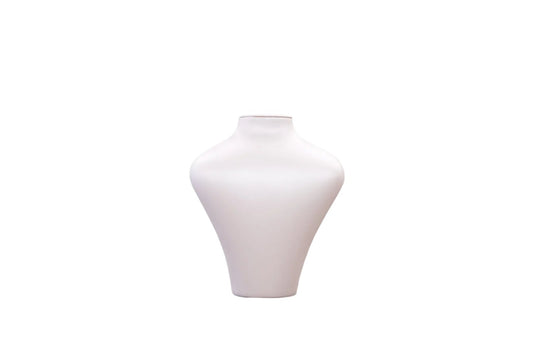 Broad Lining Shoulder Bust